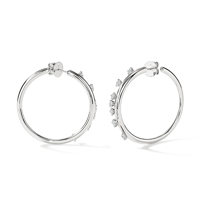 Barre Floating Diamond Medium Hoops